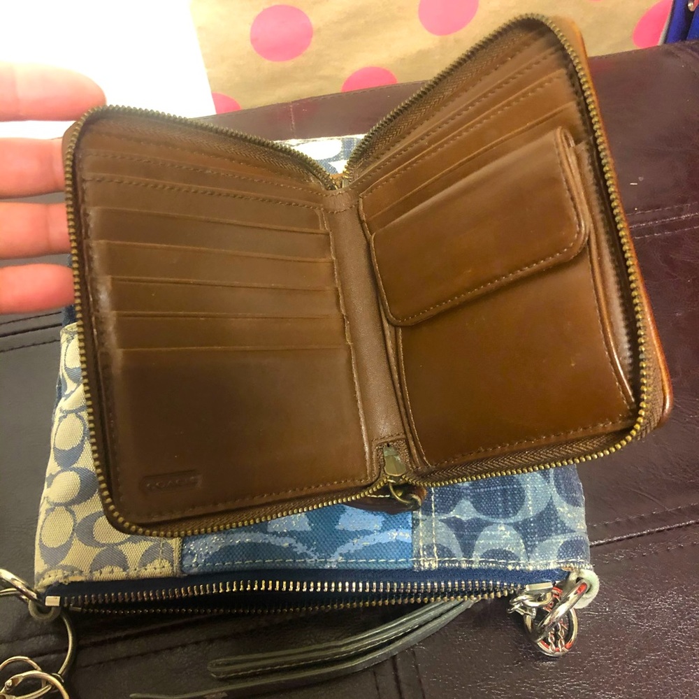 Coach Crossbody Monogram